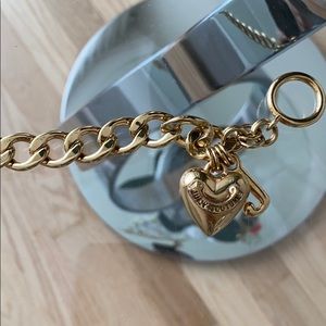 Chunky gold bracelet